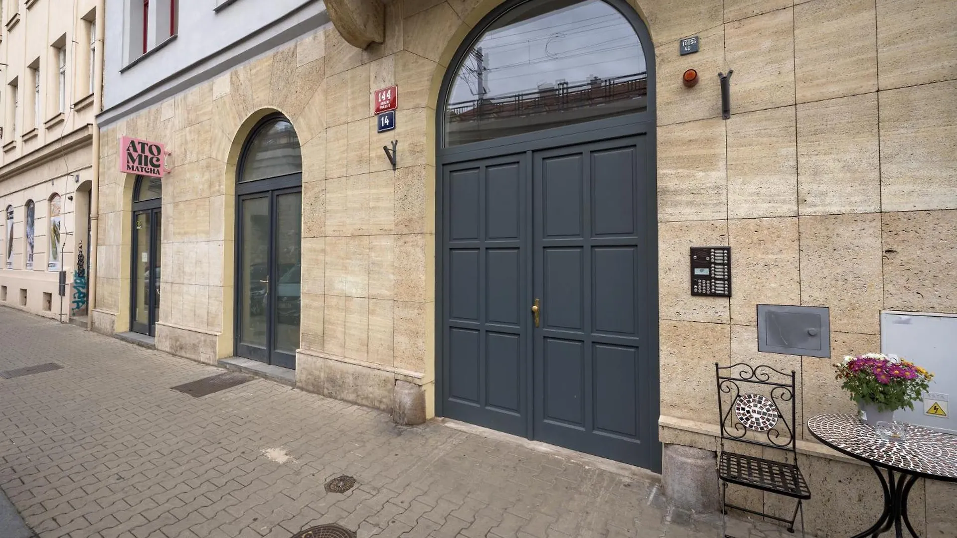 Appartement Prague Days - Private Terrace - Spacious Studio - Hip District